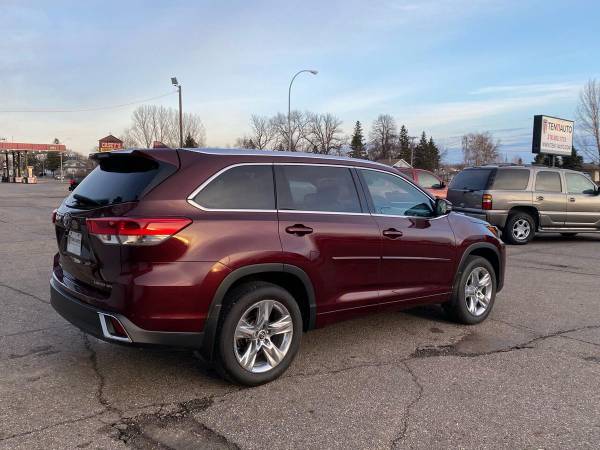 2019 Toyota Highlander Limited AWD 4dr SUV - Trades Welcome! - cars for sale in Dilworth, ND – photo 6
