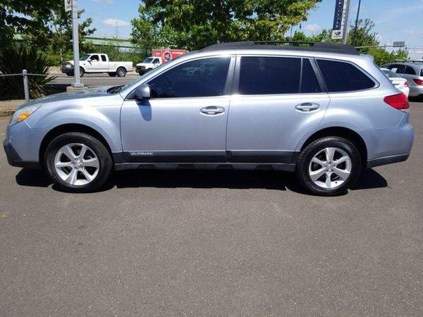 2013 Subaru Outback AWD All Wheel Drive 4dr Wgn H4 Auto 2 5i Limited for sale in Oregon City, OR – photo 3