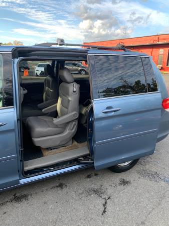 2008 Honda Odyssey - cars & trucks - by owner - vehicle automotive... for sale in Washington, District Of Columbia – photo 3