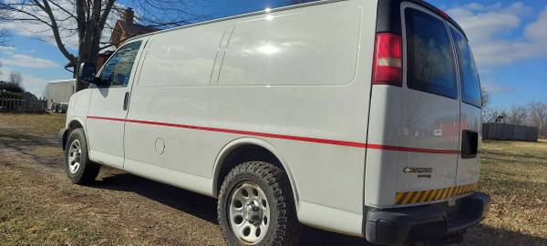 AWD Full sized cargo van needs transmission work for sale in Rising Sun, OH – photo 4