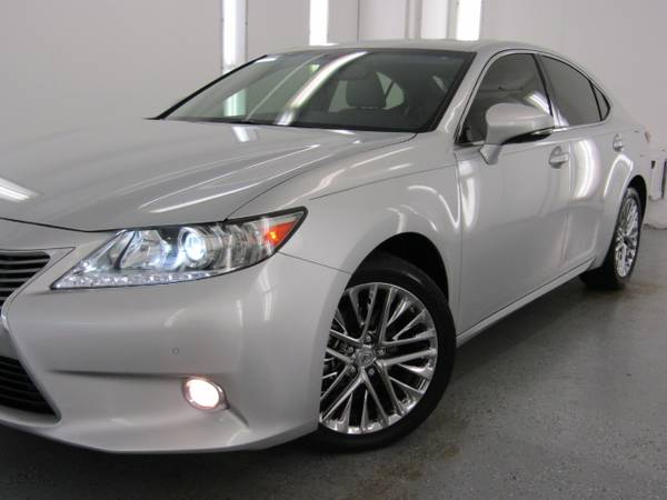 2013 Lexus ES 350 4dr Sdn - - by dealer - vehicle for sale in Carrollton, TX – photo 14