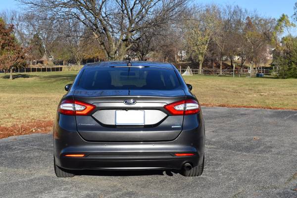 2016 Ford Fusion SE (1.5L Ecoboost) - cars & trucks - by owner -... for sale in Catoosa, OK – photo 6