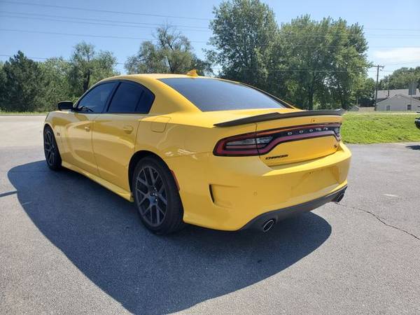 2017 Dodge Charger RWD R/T Scat Pack Sedan 4D Trades Welcome Financing for sale in Harrisonville, KS – photo 11