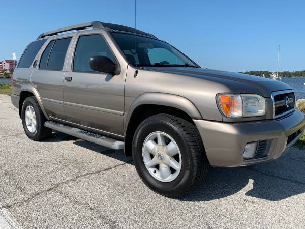 *** 2002 Nissan Pathfinder- YOU'RE APPROVED NO MATTER WHAT!! *** for sale in Daytona Beach, FL – photo 2