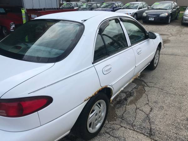 2000 Ford Escort 74,000 miles GREAT ON GAS for sale in Clinton, IA – photo 7