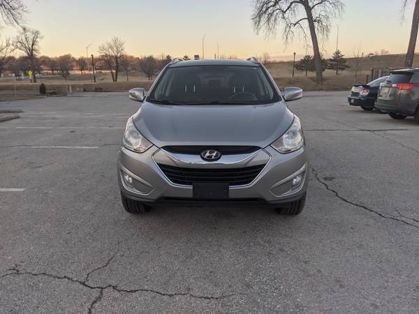 2011 HYUNDAI TUCSON GLS - - by dealer - vehicle for sale in Merriam, MO – photo 2