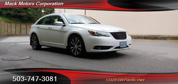 2012 Chrysler 200 S 1-Owner Heated Leather Seats Remote Start 29MPG for sale in Tigard, OR – photo 6