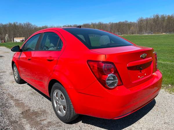2013 Chevrolet Sonic LS - - by dealer - vehicle for sale in Ravenna, OH – photo 3
