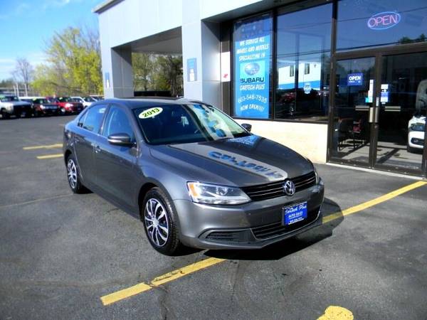 2013 Volkswagen Jetta SE 2 5L GAS SIPPING SEDAN - - by for sale in Plaistow, MA – photo 2