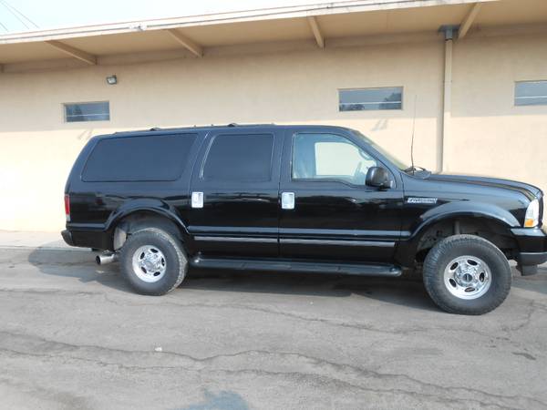 2002 Ford Excursion LIMITED! 4X4 7.3 Diesel 3rd Row Seating! for sale in Oakdale, CA – photo 4