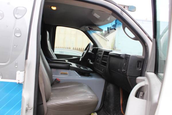 2008 Chevrolet Express 2500 + HydraMaster CDS™ 4.8 Over Drive for sale in Takoma Park, District Of Columbia – photo 5