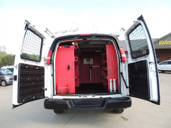 2013 Chevrolet Express 2500 Cargo Work Van! FLEET MAINTAINED SINCE for sale in Whitehouse, OH – photo 5