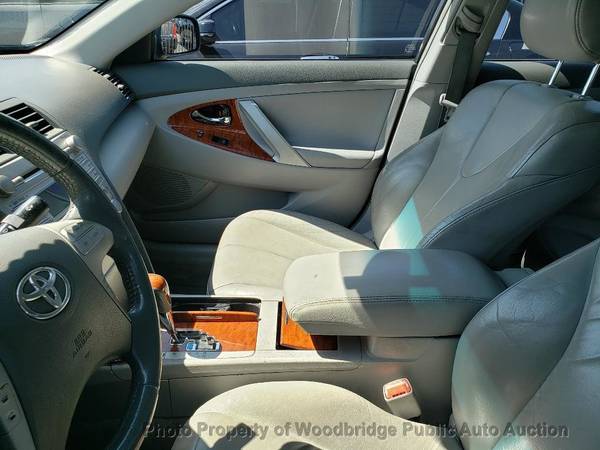 2011 Toyota Camry Gray - - by dealer - vehicle for sale in Woodbridge, District Of Columbia – photo 5
