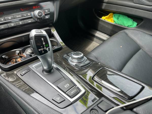 2011 bmw 535i X DRIVE - - by dealer - vehicle for sale in Roslyn Heights, NY – photo 17