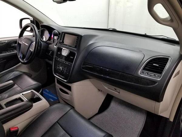 2014 CHRYSLER TOWN AND COUNTRY! LOCAL TRADE! DVD! $500/DN... for sale in Chickasaw, OH – photo 9