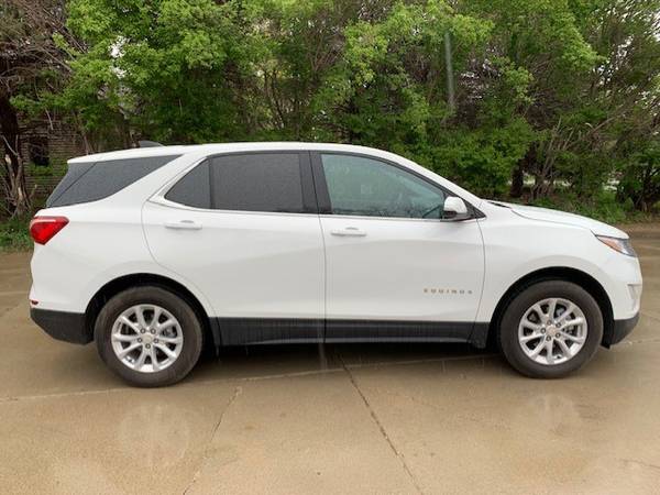 2018 Chevy Equinox LT AWD - - by dealer - vehicle for sale in Farmington, MN – photo 8