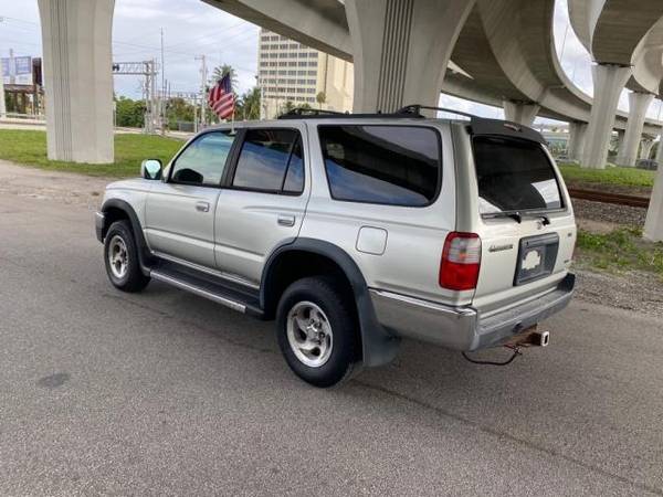 2000 Toyota 4Runner SR5 2WD - cars & trucks - by dealer - vehicle... for sale in West Palm Beach, FL – photo 21