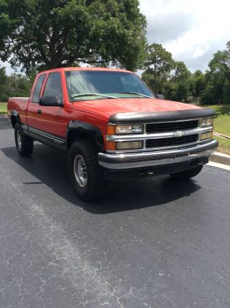 97 chevy 2500 4x4 ext cab for sale in Sarasota, FL – photo 3