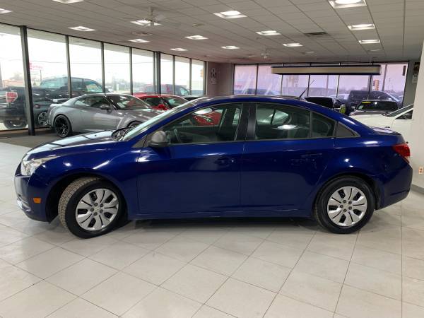 2013 CHEVROLET CRUZE LS AUTO - cars & trucks - by dealer - vehicle... for sale in Springfield, IL – photo 4
