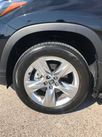 2019 TOYOTA HIGHLANDER LIMITED ONLY 8,500 MILES! 3RD ROW! LEATHER!... for sale in Norman, OK – photo 7