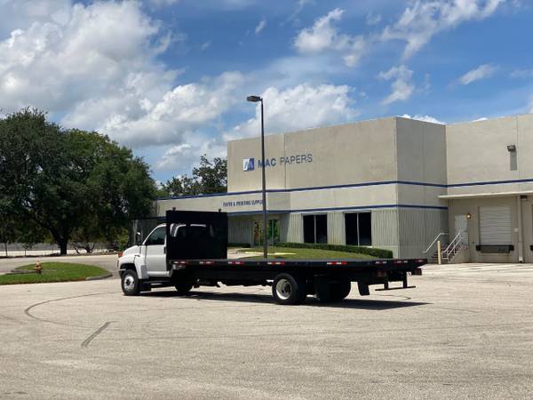 2005 GMC C5500 24 Foot Flatbed 8 1L Gas - - by for sale in West Palm Beach, FL – photo 7