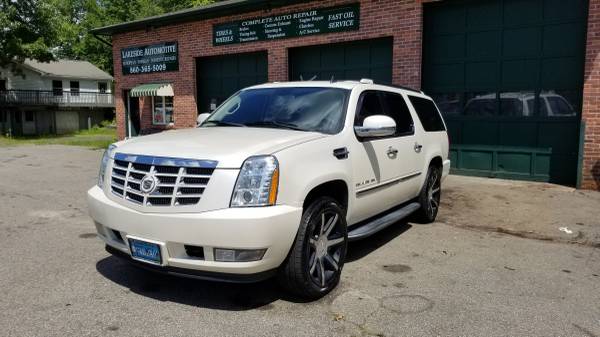 2011 Cadillac escalade esv - cars & trucks - by owner - vehicle... for sale in East Hampton, CT – photo 2
