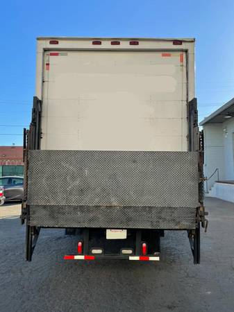 2008 INTERNATIONAL 26' HIGH CUBE BOX TRUCK LIFTGATE - cars & trucks... for sale in Los Angeles, CA – photo 8