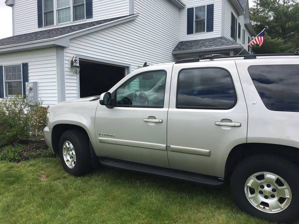 Price Improvement!!2009 Chevrolet Tahoe LT for sale in Scarborough, ME – photo 8