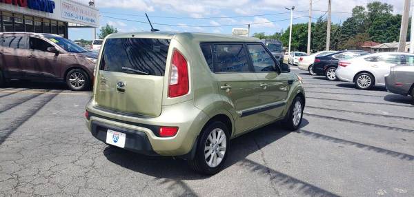 2012 Kia Soul + 4dr Crossover 6M - cars & trucks - by dealer -... for sale in Hazel Crest, IL – photo 5