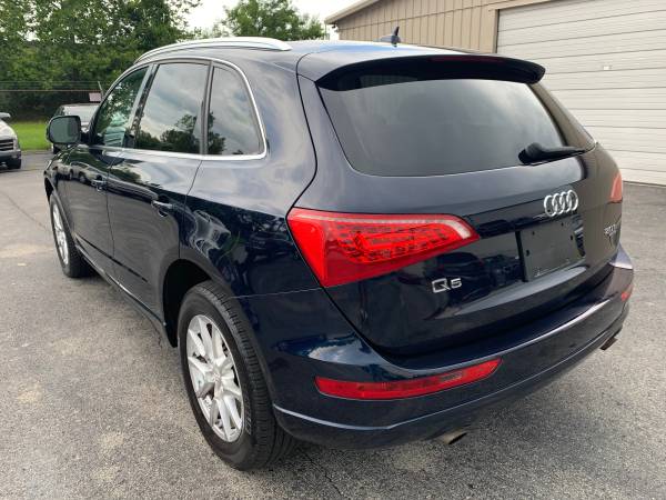 2011 Audi Q5 Quattro Premium Panoramic Roof - cars & trucks - by... for sale in Jeffersonville, KY – photo 9