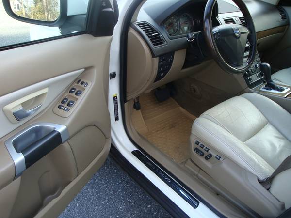 2009 Volvo XC90 3 2 AWD/Clean Carfax/Only 98k/Serviced/Super Clean for sale in Ashland , MA – photo 10