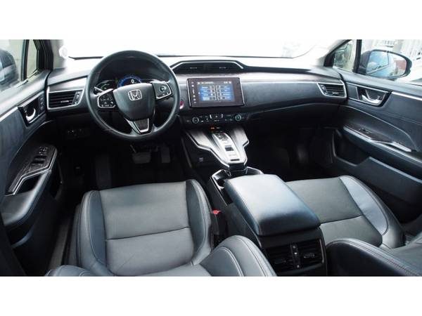 2018 Honda Clarity Plug-In Hybrid Touring 4dr Sedan*16K MILES* -... for sale in Sacramento , CA – photo 14
