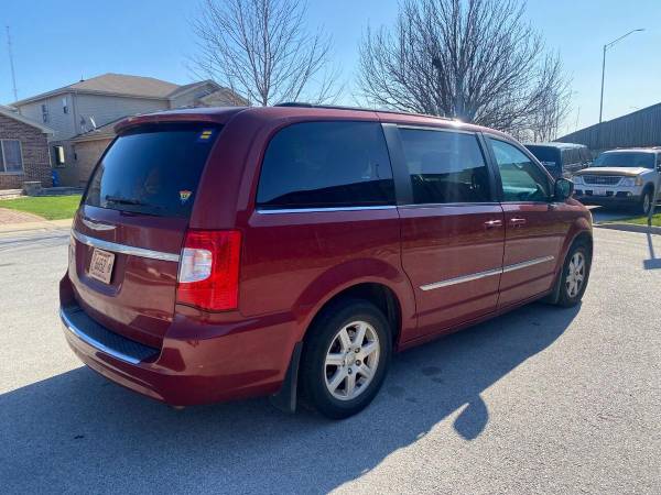 2011 Chrysler Town and Country Touring 4dr Mini Van - cars & trucks... for sale in posen, IL – photo 8