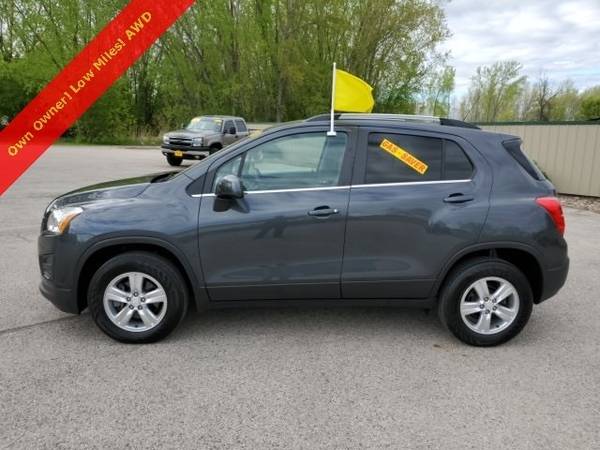 2016 Chevrolet Trax LT for sale in Green Bay, WI – photo 2