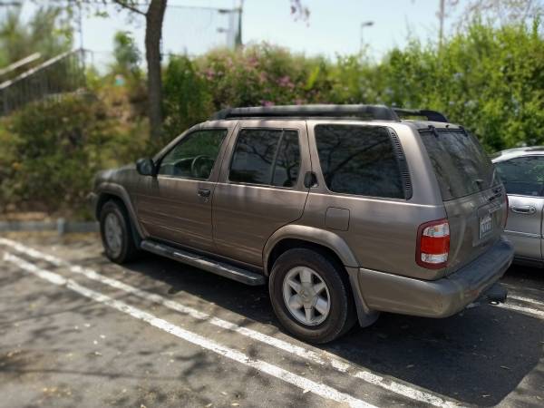 2002 Nissan Pathfinder SUV - 184, 000 miles - 3600 for sale in Chula vista, CA – photo 3