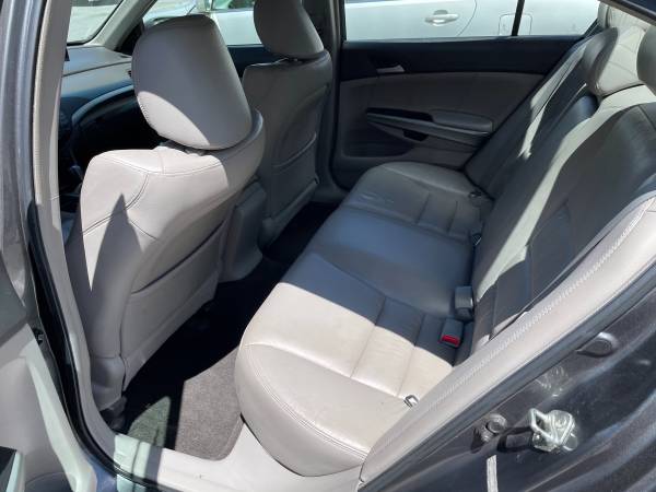 2009 Honda Accord EXL SUNROOF LEATHER NAVIGATION 4 Cly - cars & for sale in Westport , MA – photo 10
