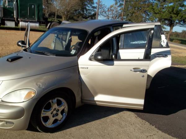 Chrysler PT Cruiser - cars & trucks - by owner - vehicle automotive... for sale in Collins, MS – photo 2