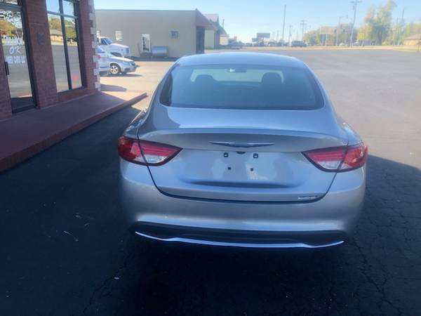2016 CHRYSLER 200 LIMITED - cars & trucks - by dealer - vehicle... for sale in Lebanon, MO – photo 11