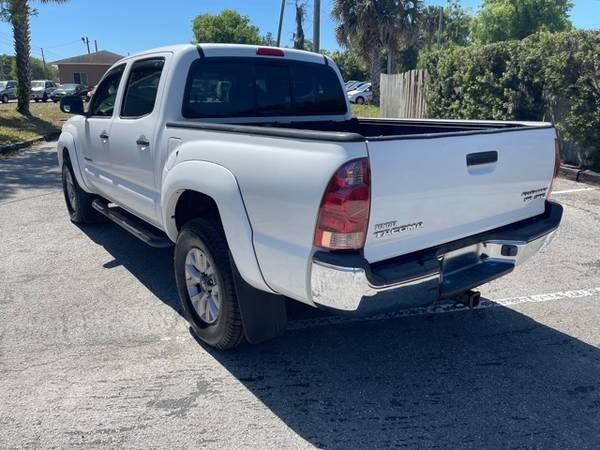 2005 toyota tacoma crew cab pick up newer wheels/tires nice mint for sale in Deland, FL – photo 5