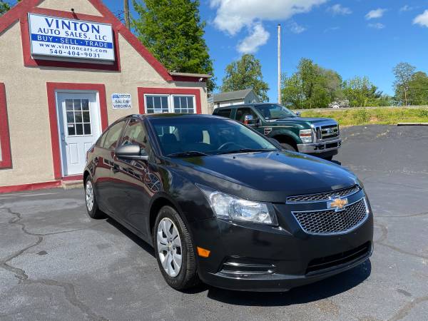 2013 Chevrolet Cruze LS Auto Extra Clean Affordable Price Low for sale in Salem, VA – photo 3
