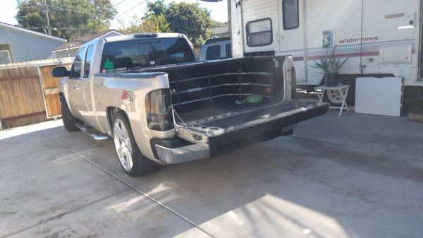 Chevrolet Silverado 2007 - cars & trucks - by owner - vehicle... for sale in San Diego, CA – photo 3