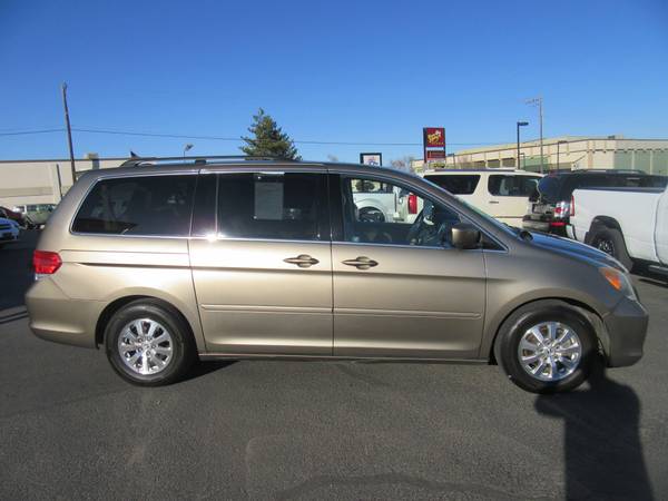 2010 Honda Odyssey Navigation Like New Condition! for sale in Billings, ND – photo 3