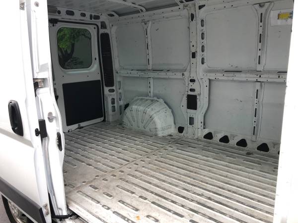 2018 RAM PROMASTER 1500 CARGO VAN CLEAN TITLE 00 MILES NEW ENGINE !!!! for sale in Fort Lauderdale, FL – photo 9