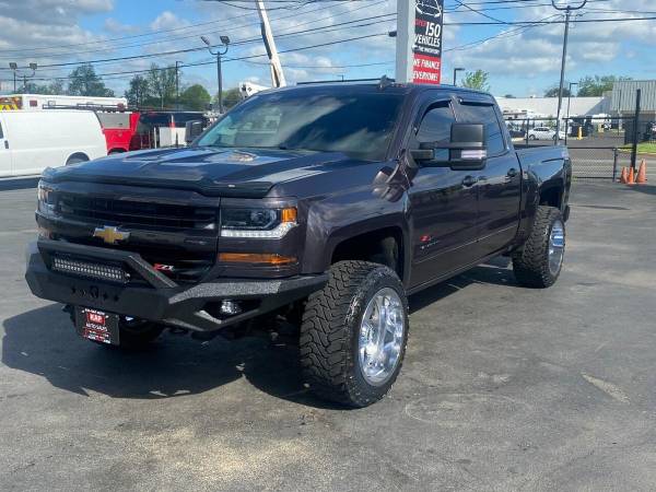 2016 Chevrolet Chevy Silverado 1500 LT Z71 4x4 4dr Crew Cab 6 5 ft for sale in Morrisville, PA – photo 2