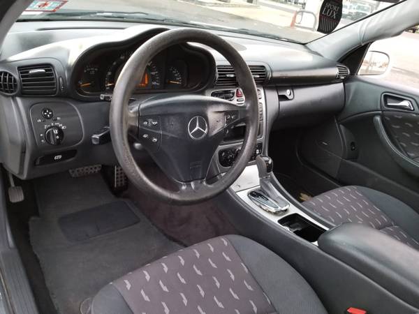 2003 mercedes Benz c class - cars & trucks - by owner - vehicle... for sale in Cherry Hill, PA – photo 11