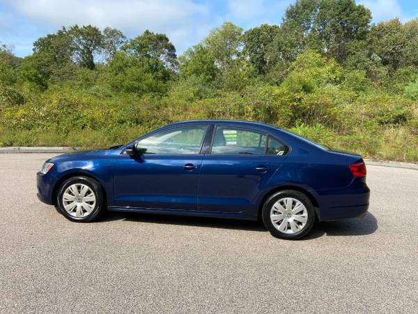 2014 Volkswagen Jetta SE - cars & trucks - by dealer - vehicle... for sale in Griswold, CT – photo 8