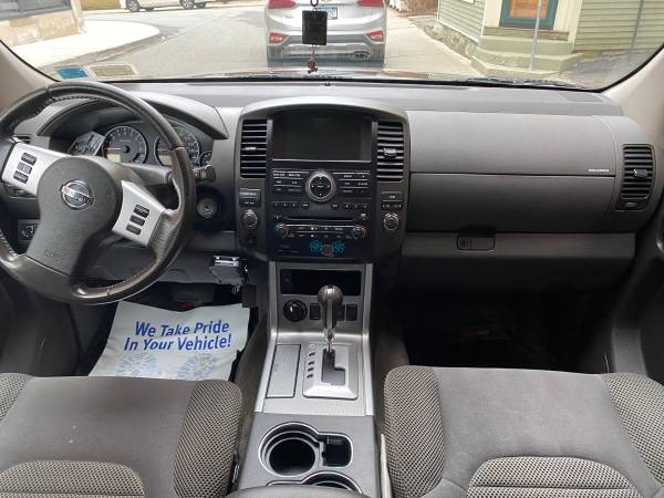 Nissan Pathfinder 2011 - cars & trucks - by owner - vehicle... for sale in Bloomingdale, NY – photo 10