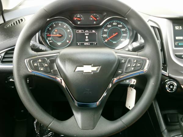 2017 Chevrolet Cruze LT-Very Well Maintained! Excellent Condition! -... for sale in Silvis, IA – photo 17