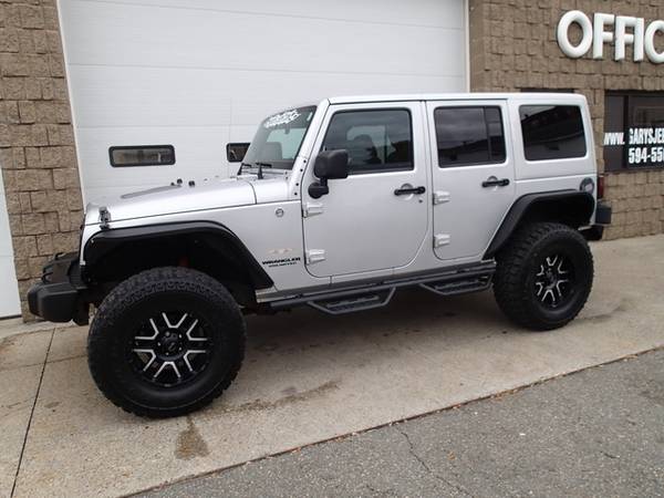 2012 Jeep Wrangler Unlimited 6 cyl, auto, lifted, New 35's - cars &... for sale in Chicopee, NY – photo 10
