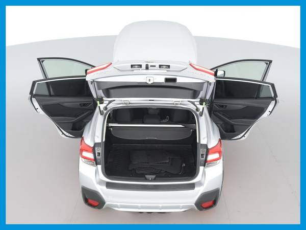 2018 Subaru Crosstrek 2 0i Sport Utility 4D hatchback Silver for sale in Chaska, MN – photo 18